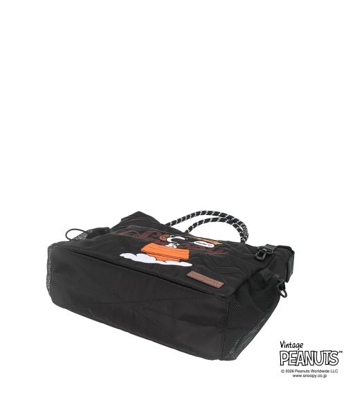 OUTDOOR PRODUCTS(アウトドアプロダクツ)の「2Way ポリエステル ロープショルダー PEANUTSコレクション スヌーピー(ショルダーバッグ・レディース・ライトグレー/ベージュ系その他/レオパード/ブラック・FREE)」の7枚目の写真