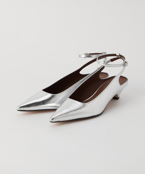 K.T KIYOKO TAKASE（キヨコタカセ）の「アンクルストラップ パンプス（パンプス・レディース・シルバー・L/M）」の2枚目の写真