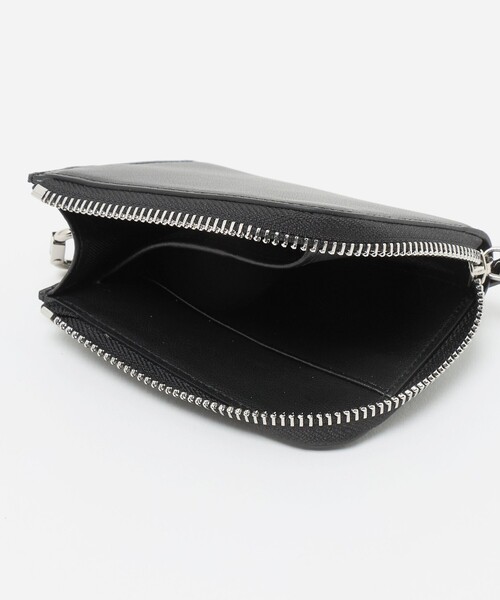 UNITED ARROWS（ユナイテッドアローズ）の「【別注】＜OSOI＞スタッズ ハーフウォレット（財布・レディース・レッド/ブラック・FREE）」の6枚目の写真