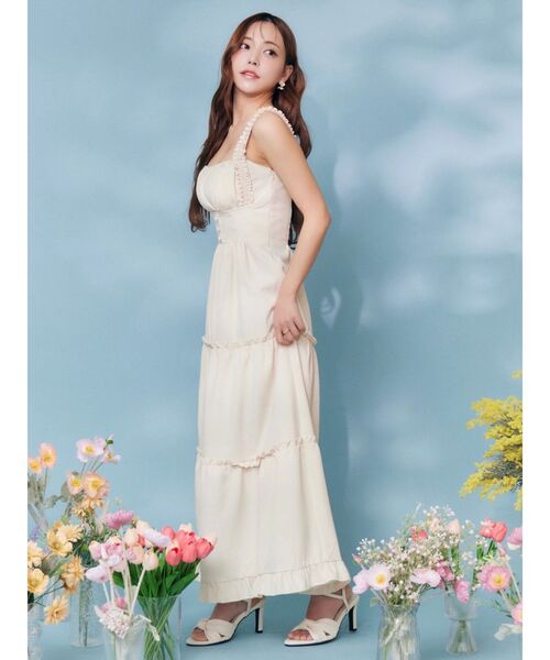 EATME(イートミー)の「コルセットライクティアードワンピース(ワンピース・レディース・レッド/ブラック/アイボリー・MEDIUM/SMALL)」の11枚目の写真