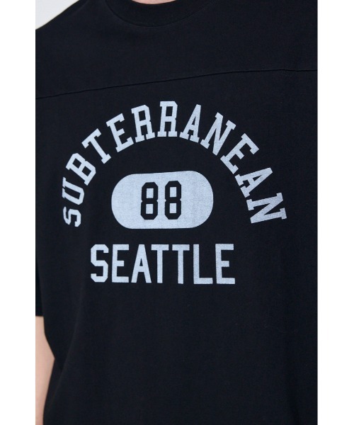 AZUL by moussy(アズールバイマウジー)の「No.88ナンバリングトップス(Tシャツ/カットソー・メンズ・ホワイト/グレー/ライトイエロー/ブラック・MEDIUM/SMALL/LARGE)」の15枚目の写真