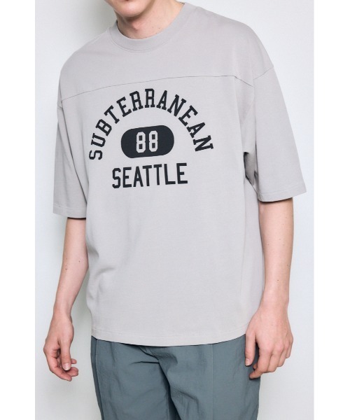 AZUL by moussy(アズールバイマウジー)の「No.88ナンバリングトップス(Tシャツ/カットソー・メンズ・ホワイト/グレー/ライトイエロー/ブラック・MEDIUM/SMALL/LARGE)」の19枚目の写真