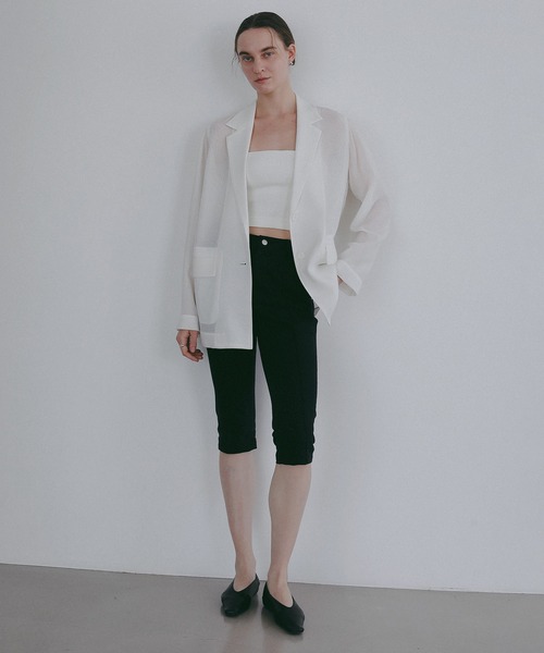 MANOF(マノフ)の「STRETCH CAPRI PANTS(その他パンツ・レディース・ブラウン/ブラック・S/M)」の4枚目の写真