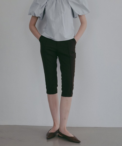 MANOF(マノフ)の「STRETCH CAPRI PANTS(その他パンツ・レディース・ブラウン/ブラック・S/M)」の9枚目の写真