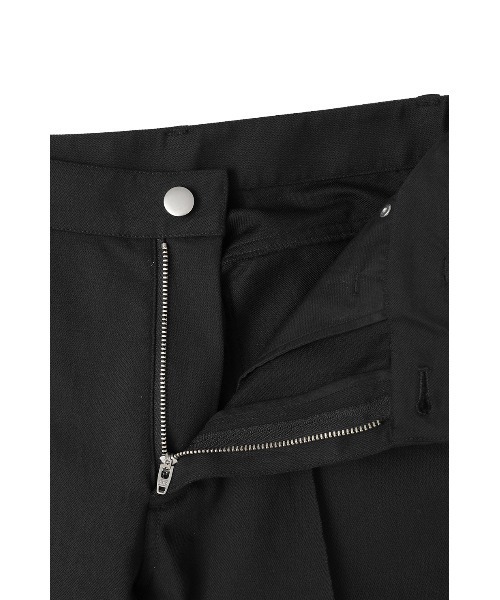 MANOF(マノフ)の「STRETCH CAPRI PANTS(その他パンツ・レディース・ブラウン/ブラック・S/M)」の21枚目の写真