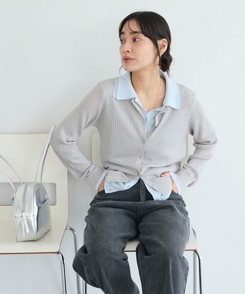 CRAFT STANDARD BOUTIQUE(クラフトスタンダードブティック)の「レイヤードポロ衿カーディガン(カーディガン/ボレロ・レディース・ライトグレー/アイボリー・FREE)」の11枚目の写真