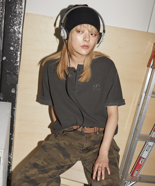Snap club(スナップクラブ)の「【Snap club】クロップド ワッフル 半袖 ヘンリーネックTシャツ(Tシャツ/カットソー・レディース・スミクロ/ネイビー/ブラウン/レオパード/レッド系・M/L)」の12枚目の写真