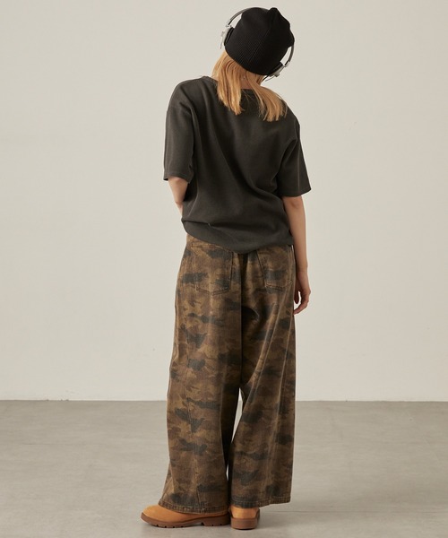 Snap club(スナップクラブ)の「【Snap club】クロップド ワッフル 半袖 ヘンリーネックTシャツ(Tシャツ/カットソー・レディース・スミクロ/ネイビー/ブラウン/レオパード/レッド系・M/L)」の15枚目の写真