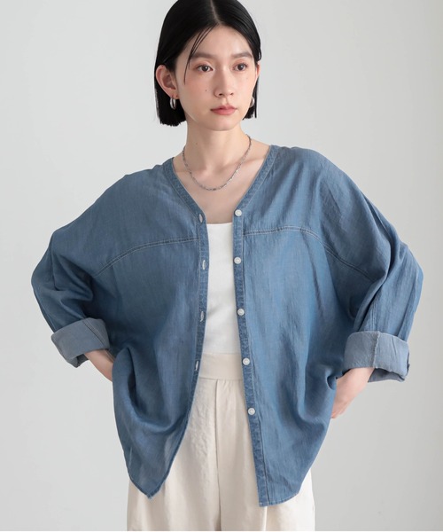 for/c(フォーシー)の「シアーデニムカーデシャツ【サスティナブル】(シャツ/ブラウス・レディース・ライトブルー/グレー・M/L)」の6枚目の写真