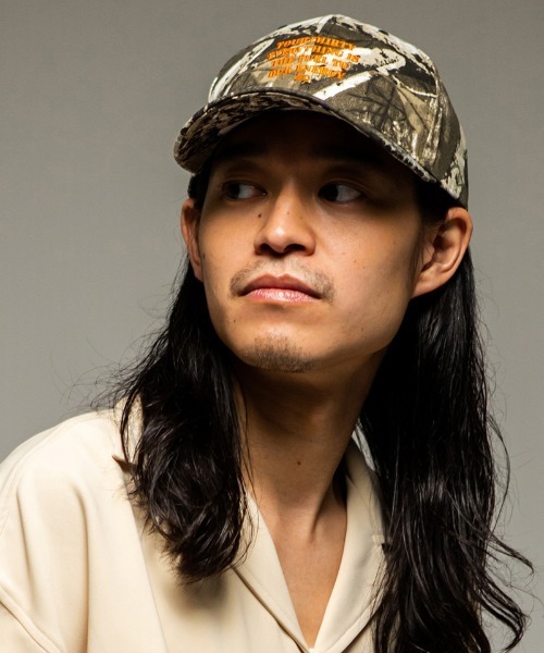 430（フォーサーティ）の「mko13556- CAMO 6P CAP ローキャップ(26-107)（キャップ・メンズ・ベージュ/ブラック・FREE）」の3枚目の写真