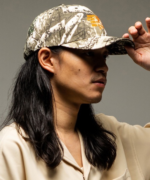 430（フォーサーティ）の「mko13556- CAMO 6P CAP ローキャップ(26-107)（キャップ・メンズ・ベージュ/ブラック・FREE）」の4枚目の写真