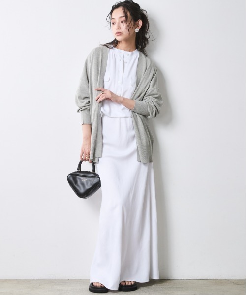 CHIC STYLE(シックスタイル)の「ナローマキシスカート<大きいサイズ有>シックスタイル(スカート・レディース・オフホワイト/モカ/ネイビー・5L/4L/3L/LL/L/M)」の7枚目の写真