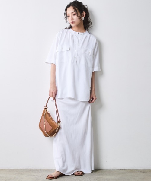 CHIC STYLE(シックスタイル)の「ナローマキシスカート<大きいサイズ有>シックスタイル(スカート・レディース・オフホワイト/モカ/ネイビー・5L/4L/3L/LL/L/M)」の20枚目の写真