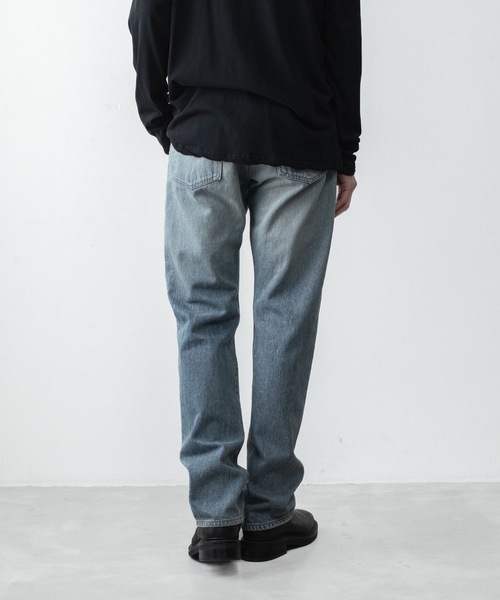 ATTACHMENT(アタッチメント)の「13OZ デニム ストレートジーンズ / 13OZ DENIM STRAIGHT JEANS(デニムパンツ・メンズ・ブラック/ライトインディゴブルー・4/3/2/1)」の8枚目の写真