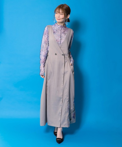 iS ScoLar(イズスカラー)の「561233:マーブル風花蝶刺繍チュールレースインナー(Tシャツ/カットソー・レディース・ブルー/グリーン/ブラック・M)」の18枚目の写真