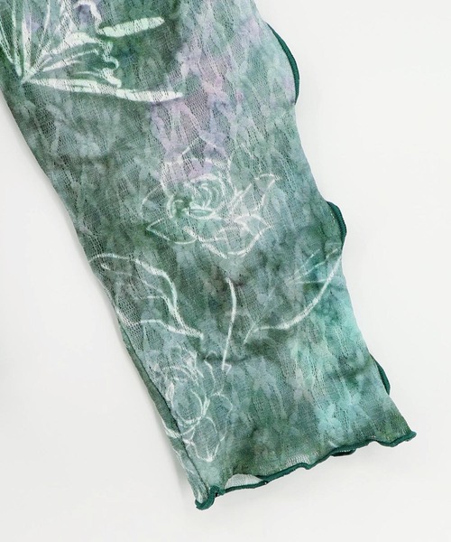 iS ScoLar(イズスカラー)の「561233:マーブル風花蝶刺繍チュールレースインナー(Tシャツ/カットソー・レディース・ブルー/グリーン/ブラック・M)」の5枚目の写真