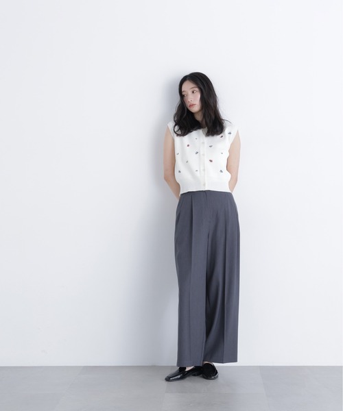 N.（N. Natural Beauty Basic）（エヌエヌナチュラルビューティーベーシック）の「ポロカラーフラワー刺繍ニット（ポロシャツ・レディース・グレー系その他/ブラック系その他2/ホワイト系その他・ﾌﾘ-）」の10枚目の写真