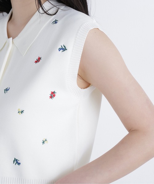 ポロカラーフラワー刺繍ニット（ポロシャツ）｜N.（N. Natural Beauty