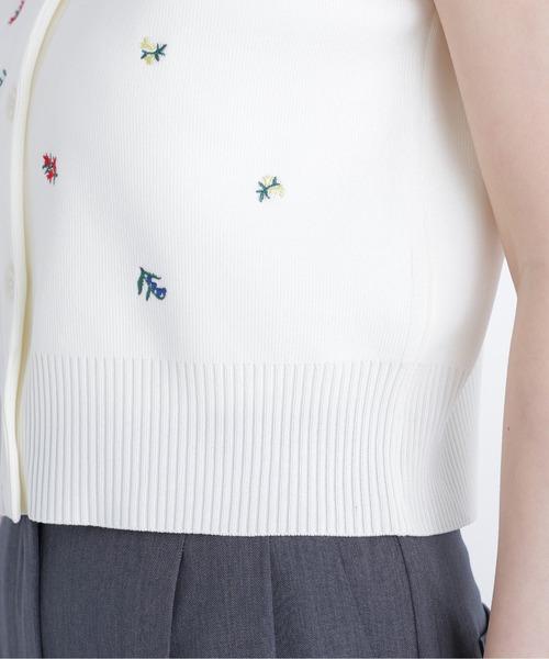 N.（N. Natural Beauty Basic）（エヌエヌナチュラルビューティーベーシック）の「ポロカラーフラワー刺繍ニット（ポロシャツ・レディース・グレー系その他/ブラック系その他2/ホワイト系その他・ﾌﾘ-）」の16枚目の写真