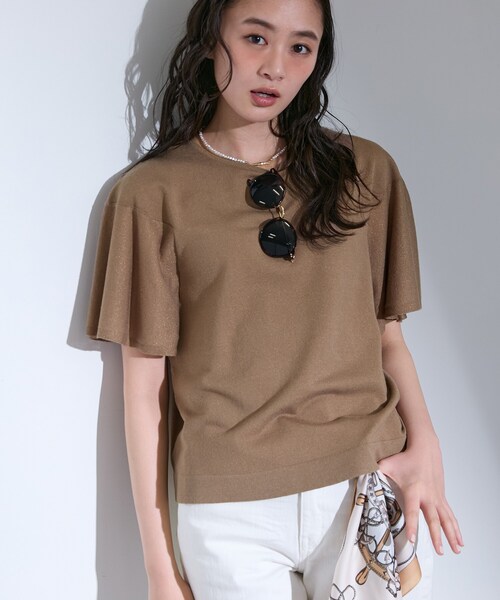 INDIVI(インディヴィ)の「【クルーネック】ラメニシアーニット(ニット/セーター・レディース・ブラック/サックスブルー/ブラウン系・38)」の2枚目の写真