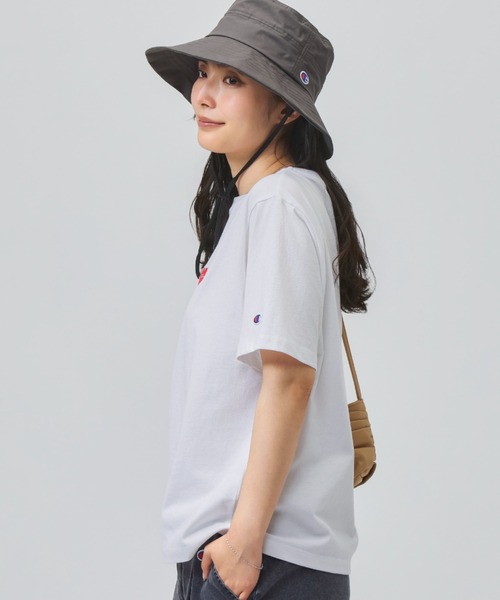 Champion(チャンピオン)の「チャンピオン SHORT SLEEVE T-SHIRT(Tシャツ/カットソー・レディース・ネイビー/ホワイト/ブルー/グレー・M/L)」の12枚目の写真