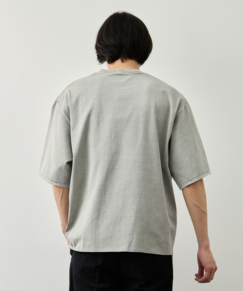 CITY TOKYO(シティトウキョウ)の「【CITY TOKYO】ガーメントダイ リラックスTEE(Tシャツ/カットソー・メンズ・グレイッシュベージュ/ダークグレー・1/2)」の11枚目の写真