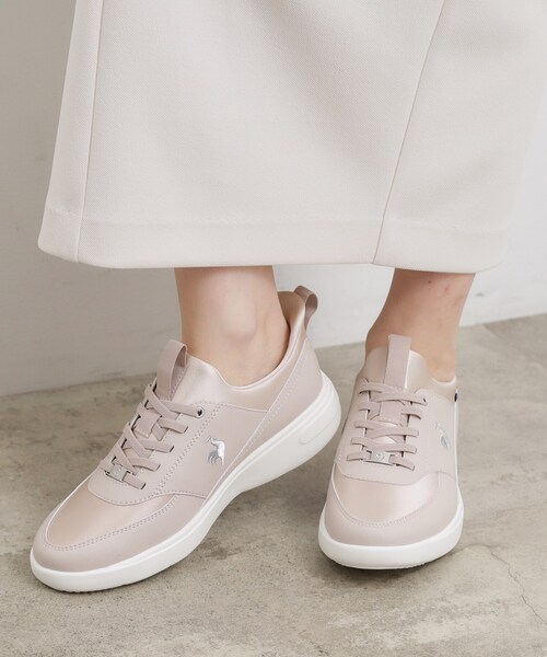 le coq sportif(ルコックスポルティフ)の「【別注カラーあり】ルコック ローヌSI【さっと履ける「NEXTEP」シリーズ】別注カラー(スニーカー・レディース・ブラック/グレー・45/40/35/30)」の9枚目の写真