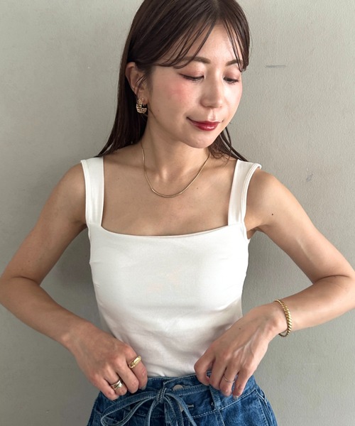 MYMOOD.(マイムード)の「カップ付きスクエアネックタンクトップ(タンクトップ・レディース・グレー/ネイビー/ブラック/ホワイト・FREE)」の2枚目の写真