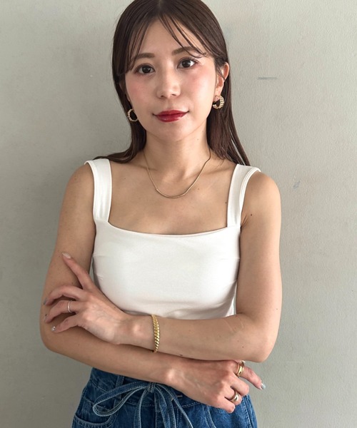MYMOOD.(マイムード)の「カップ付きスクエアネックタンクトップ(タンクトップ・レディース・グレー/ネイビー/ブラック/ホワイト・FREE)」の10枚目の写真