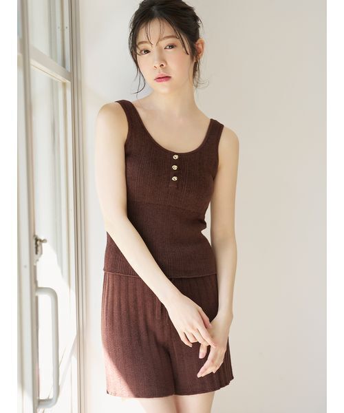 SNIDEL HOME(スナイデルホーム)の「【ICESUMMER】【接触冷感】タンクトップ(ルームウェア/パジャマ・レディース・ホワイト/ブラウン/ピンク/ブルー・F)」の8枚目の写真