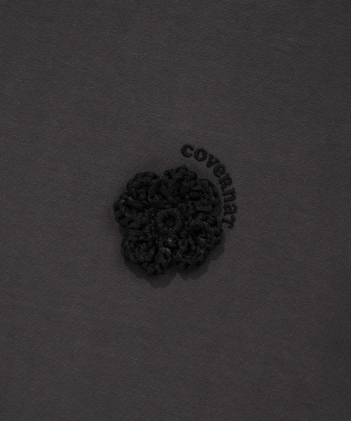 COVERNAT WOMAN(カバーナットウーマン)の「ウィメンズクロップオーバーサイズコサージュTシャツチャコール(Tシャツ/カットソー・レディース・その他・WS/WM)」の6枚目の写真