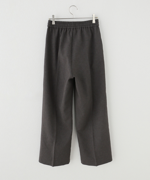 Spick & Span(スピックアンドスパン)の「《34サイズ登場 / 追加》PEウォッシャブルイージースラックスパンツ(スラックス・レディース・ブラウン/ベージュ/チャコールグレー・40/38/36/34)」の15枚目の写真