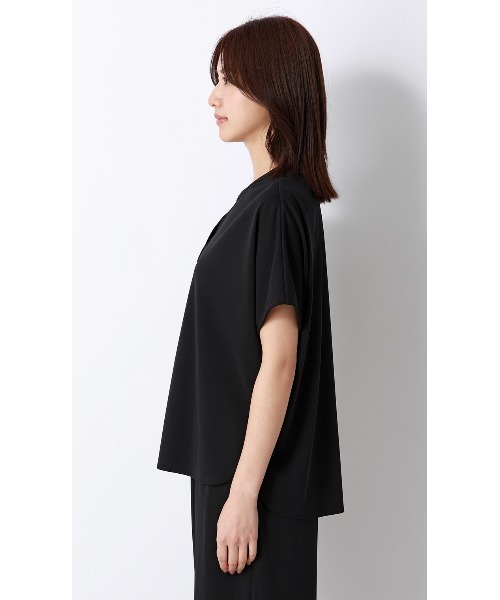 AOYAMA(アオヤマ)の「キーネックブラウス【半袖】【涼】【セットアップ着用可】(シャツ/ブラウス・レディース・グレー/ブラック・L/M/S)」の5枚目の写真