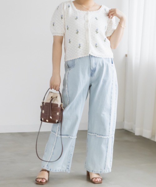 CLETTE(クレット)の「CLETTEオリジナル花刺繍透かし編みニットカーディガン(カーディガン/ボレロ・レディース・ブルー/ブラック/オフホワイト・4L/3L/LL)」の6枚目の写真