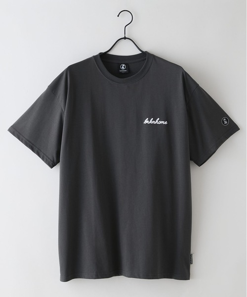 brknhome(ブロークンホーム)の「【BRKNHOME/ブロークンホーム】×【ZERO STAIN/ゼロステイン】【上品なチェーン刺繍ロゴ】コラボTシャツ 汗染み防止 ワンポイント オーバーサイズ(Tシャツ/カットソー・メンズ・オフホワイト/ホワイト/スミクロ・LARGE/MEDIUM)」の4枚目の写真