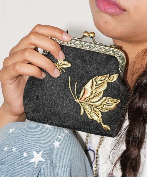 IMARI(イマリ)の「【 IMARI / イマリ 】 刺繍 チェーン ハンドル ミニ バッグ(ハンドバッグ・レディース・ホワイト系その他/ホワイト/ブラック・FREE)」の3枚目の写真