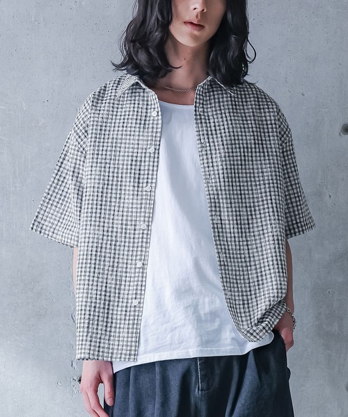 MDR(エムディアール)の「チェックシアサッカー半袖シャツ(シャツ/ブラウス・メンズ・ホワイト/ブルー・L/M)」の1枚目の写真
