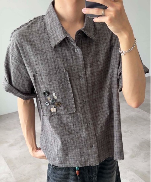 EPNK(イーピーエヌケー)の「Scattered Button fringe check shirts / スキャッタードボタンフリンジチェックシャツ(シャツ/ブラウス・メンズ・チャコールグレー/ネイビー・SMALL/MEDIUM/LARGE)」の4枚目の写真