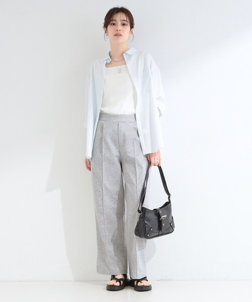 SHOO・LA・RUE（シューラルー）の「【S-LL】ピンタック ダンボールイージーワイドパンツ（その他パンツ・レディース・グレー/ブラック・01/02/03/04）」の3枚目の写真