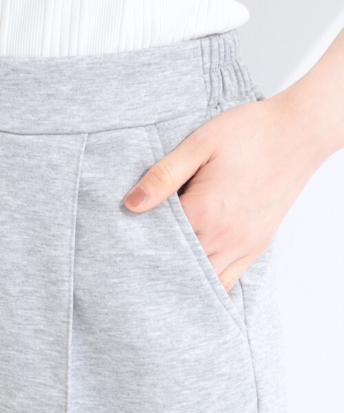 SHOO・LA・RUE（シューラルー）の「【S-LL】ピンタック ダンボールイージーワイドパンツ（その他パンツ・レディース・グレー/ブラック・01/02/03/04）」の13枚目の写真