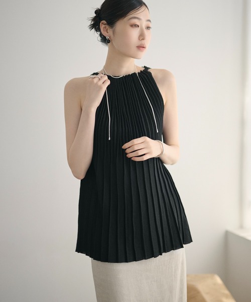 LAULEN(ローレン)の「pleats flare sleeveless knit /プリーツフレアノースリーブニット(ニット/セーター・レディース・ブラック/ベージュ/アッシュグレー・FREE)」の20枚目の写真