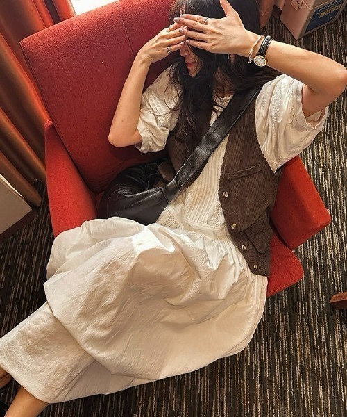 Aelina(エリナ)の「レースプリーツワンピース(ワンピース・レディース・ブラック/ホワイト・FREE)」の19枚目の写真