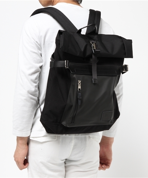 STUTTERHEIM（ストゥッテルハイム）の「【STUTTERHEIM×AS2OV】コラボROLL TOP BACK PACK（バックパック/リュック・メンズ・ブラック/グレー/ネイビー・FREE）」の16枚目の写真