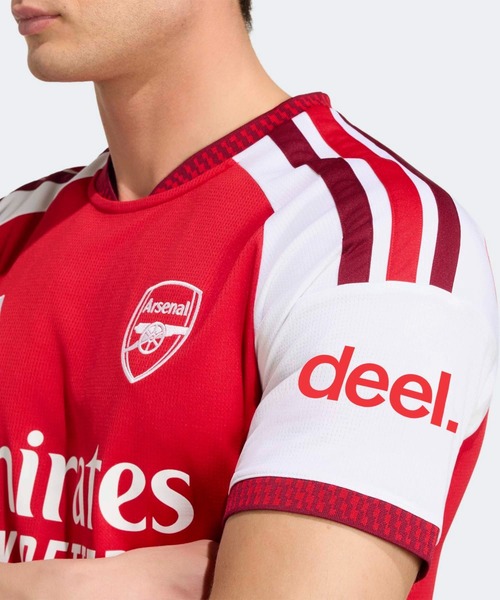 adidas(アディダス)の「アーセナルFC 26/27 ホーム レプリカ ユニフォーム / アディダス adidas(Tシャツ/カットソー・メンズ・レッド・X-LARGE/SMALL/MEDIUM/LARGE/XXX-LARGE/XX-LARGE)」の4枚目の写真