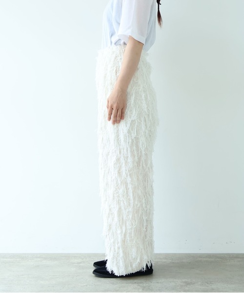yuni(ユニ )の「R/Pe/C/L JQ relax pants(その他パンツ・レディース・ブラック/アイボリー・FREE)」の18枚目の写真