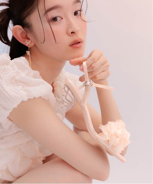 RANDA(ランダ)の「【Butterfly Collection】シアーフラワーバタフライヒールサンダル(サンダル・レディース・アイボリー/ピンク・S/M/L/LL)」の3枚目の写真