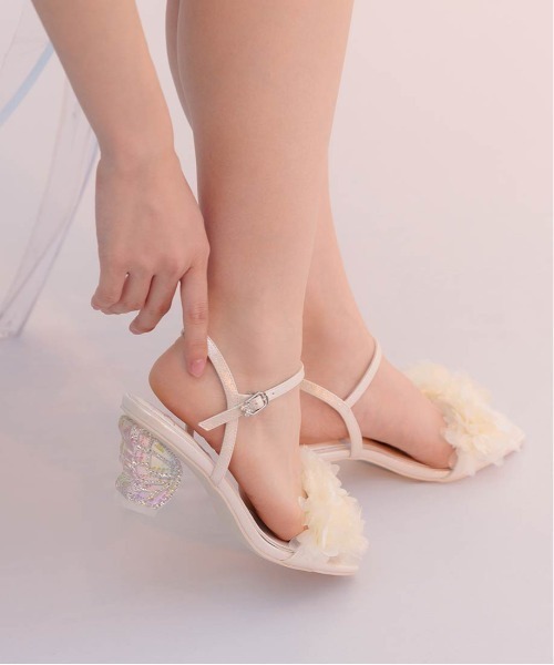 RANDA(ランダ)の「【Butterfly Collection】シアーフラワーバタフライヒールサンダル(サンダル・レディース・アイボリー/ピンク・S/M/L/LL)」の5枚目の写真