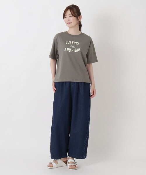 one'sterrace（ワンズテラス）の「サイド切替 10分丈バルーンデニムパンツ（その他パンツ・レディース・ネイビー系5/ブルー系その他7/グレー系4・02）」の6枚目の写真