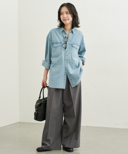 SLOBE IENA（スローブイエナ）の「《WEB限定サイズあり/》SLOBE レザーギャザーローファー（ローファー・レディース・ブラウン/ブラック・22.5cm/23cm/23.5cm/24cm/24.5cm/25cm）」の20枚目の写真