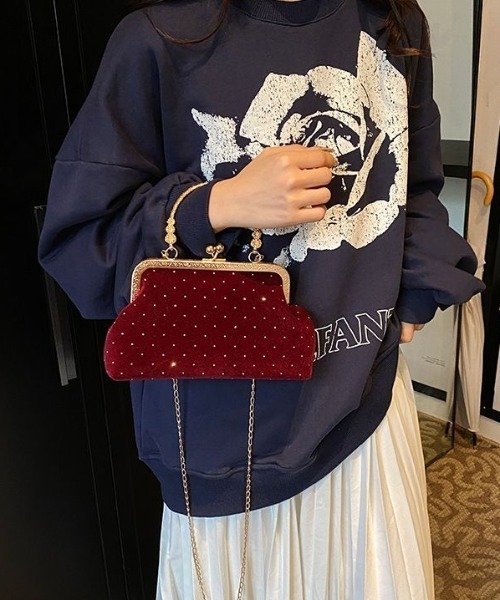 boemy(ボエミー)の「ベロアがま口チェーン ショルダーバッグ(ショルダーバッグ・レディース・ピンク/ブラック/ブラウン/ボルドー・FREE)」の15枚目の写真